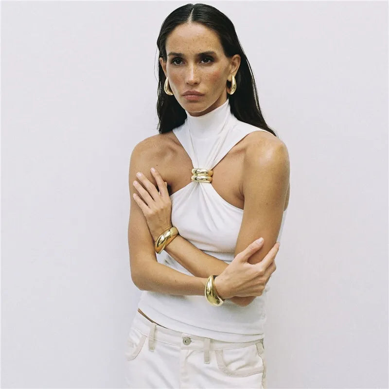 Golf-style tank top with buckle decoration - Moya