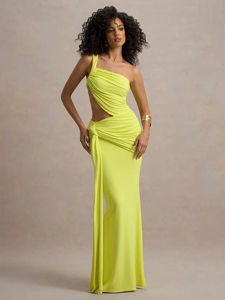 Boho chic maxi dress with one shoulder and slit decorated with a train - Alexandria