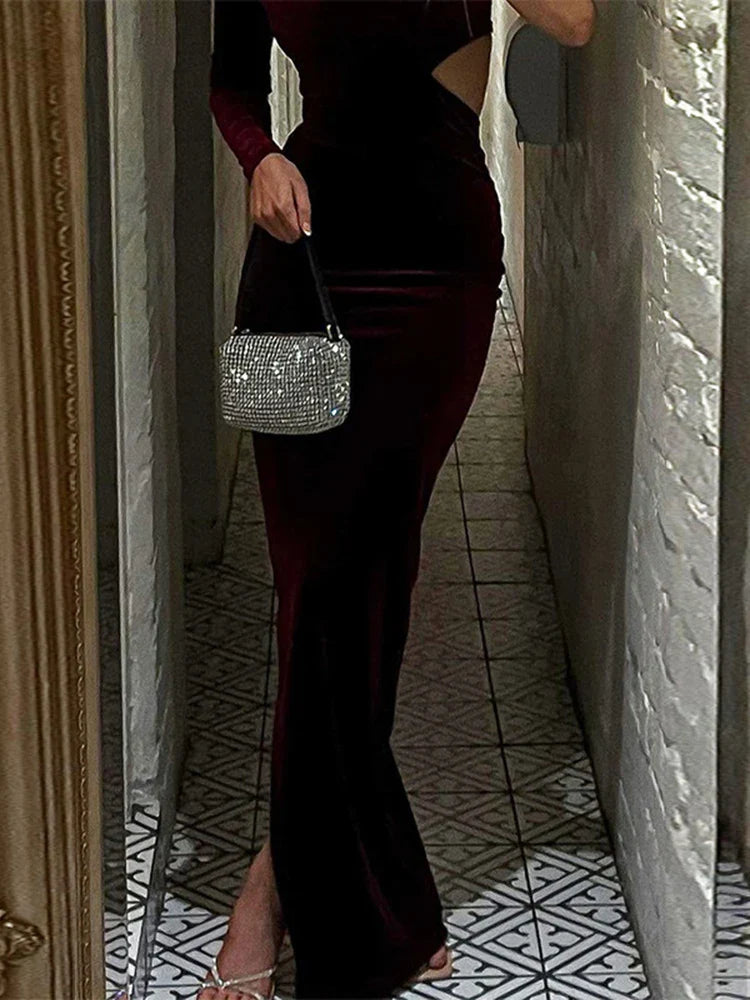 Velvet maxi dress with one sleeve and open back - Alina