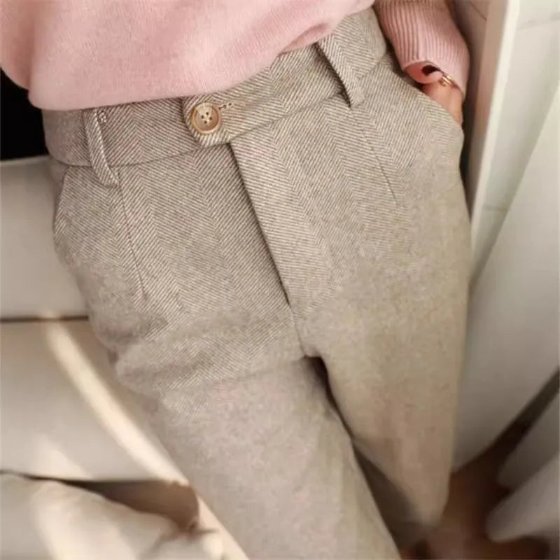 Wool pencil pants