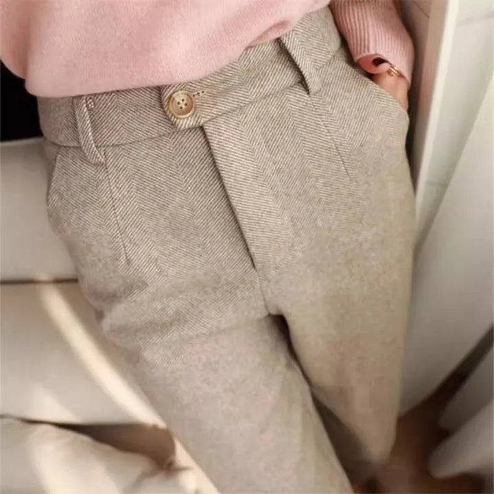 Wool pencil pants
