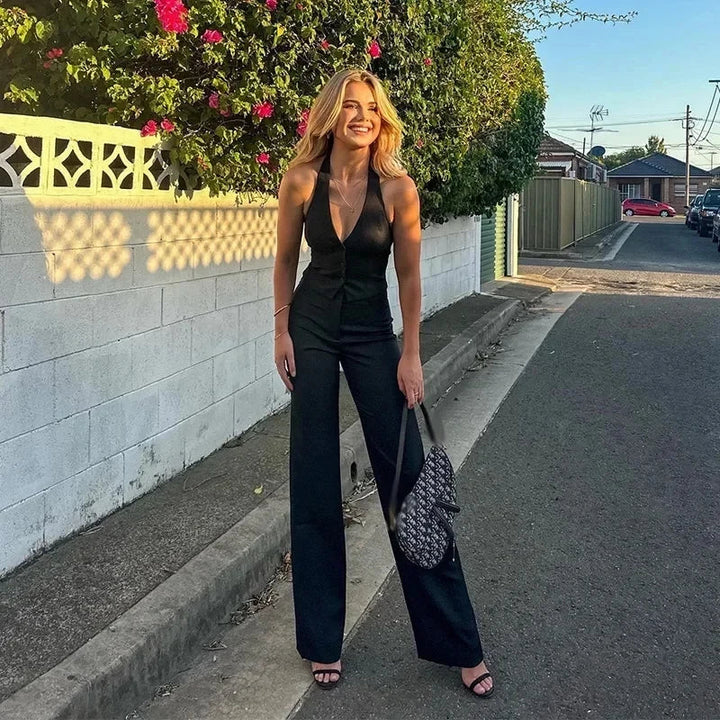 Tailored Two-Piece Suit with Pants and Buttoned Vest - Paula