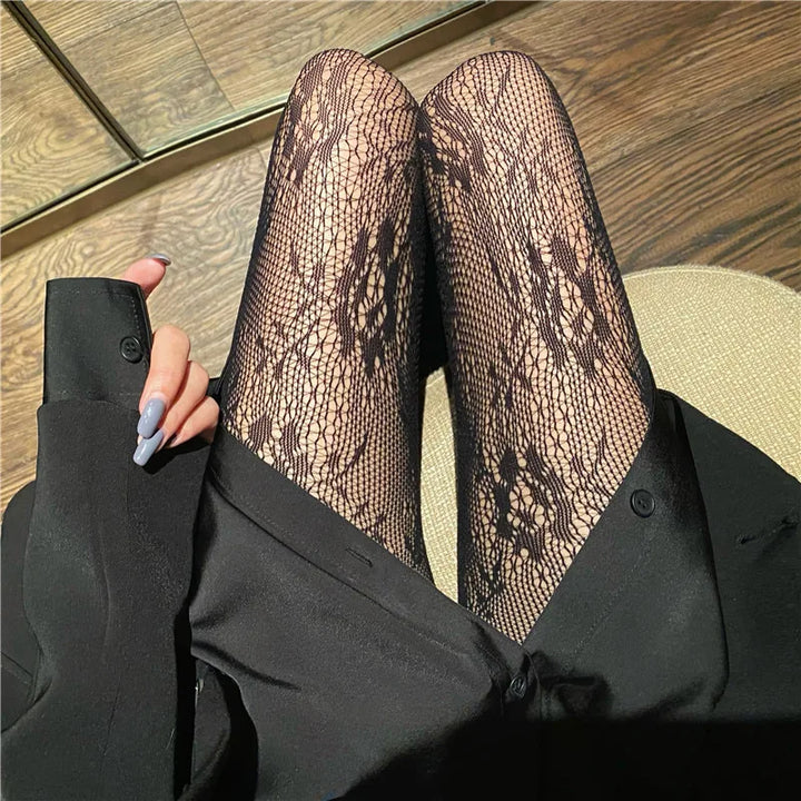 Tights in a variety of textures and shades: lace / hearts / bows / butterflies / mesh / sequins / stars
