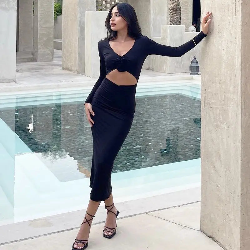 Elegant Midi Dress with Floral Detail and Slit - Chulia
