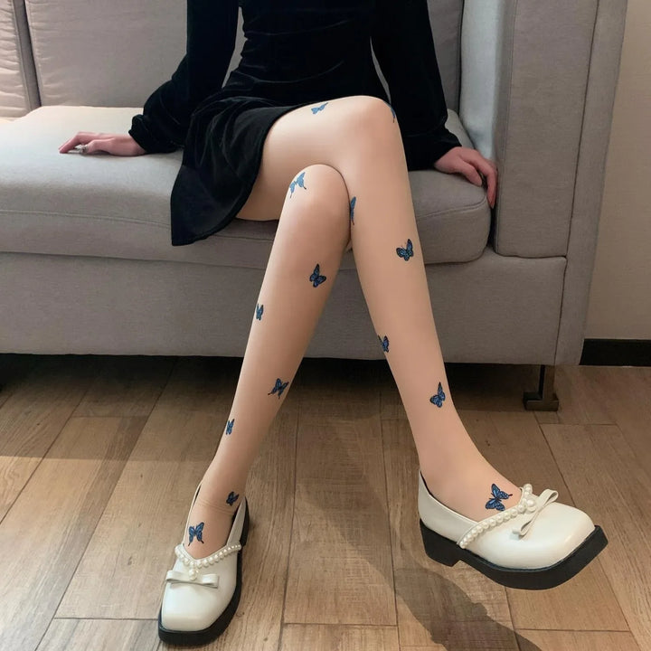 Tights in a variety of textures and shades: lace / hearts / bows / butterflies / mesh / sequins / stars
