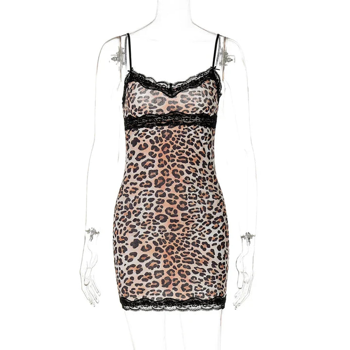 Fitted leopard print mini dress with lace decoration - Goni