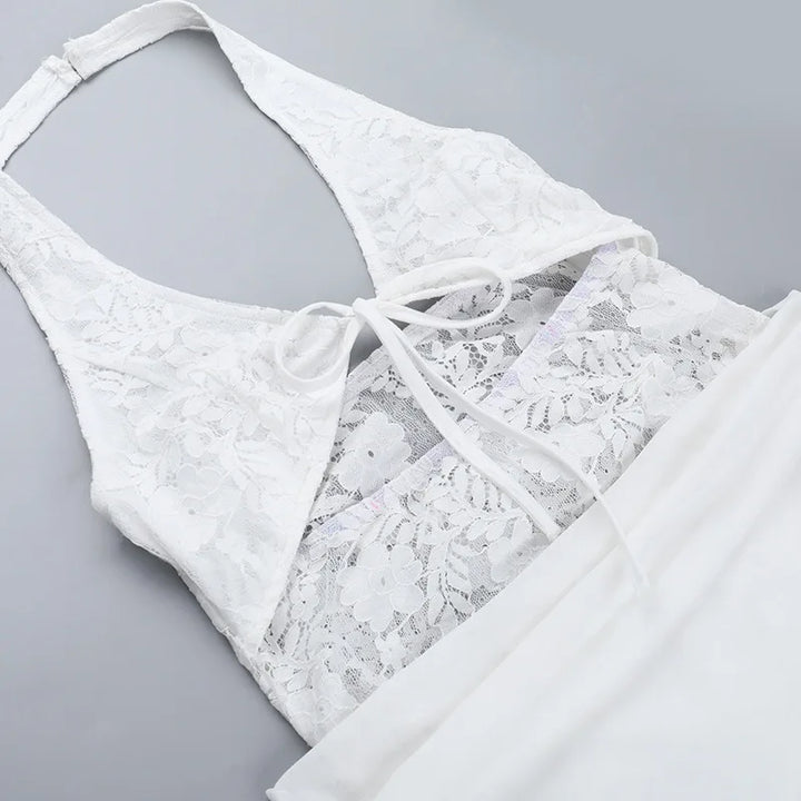 Mini dress with lace trim and open back - Yaz