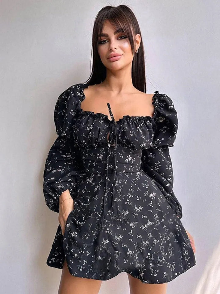 Floral ruffled mini dress with puff sleeves in a rustic style - Heidi