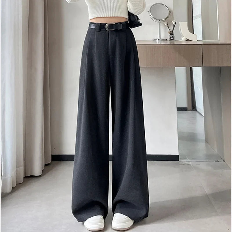High-waisted tailored pants loose fit