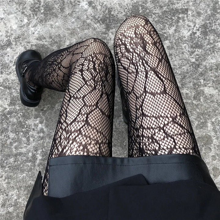 Tights in a variety of textures and shades: lace / hearts / bows / butterflies / mesh / sequins / stars