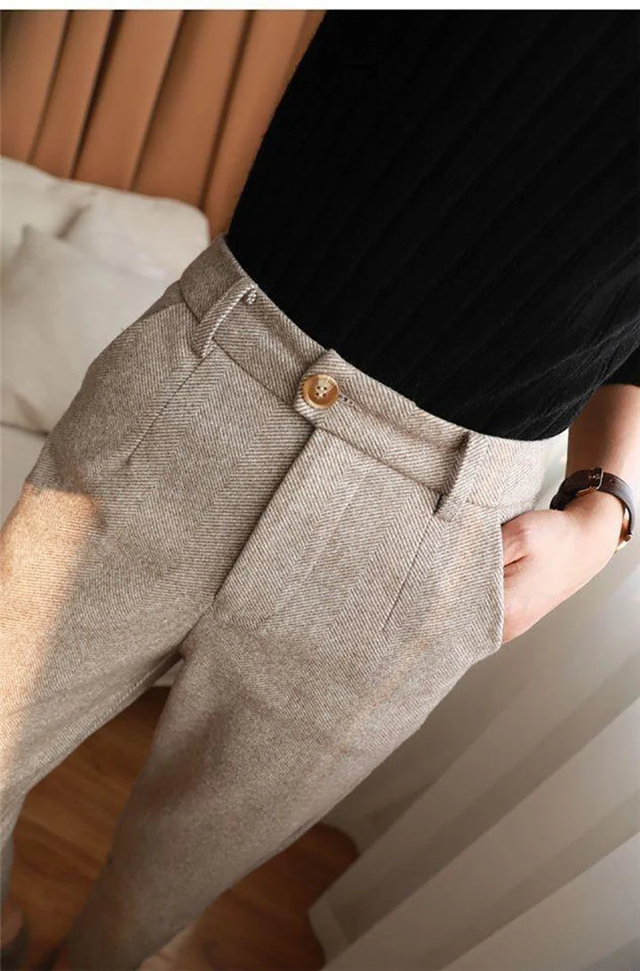Wool pencil pants