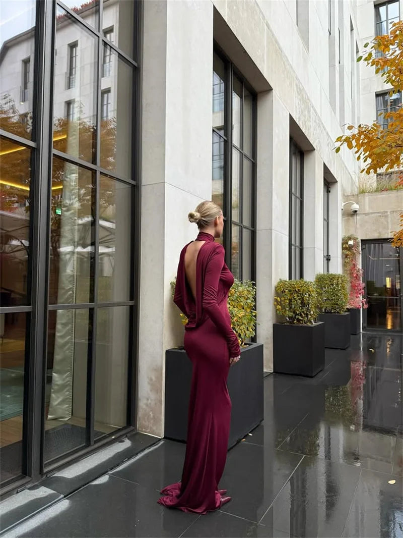 Elegant maxi dress with collar and open back - LARIAN
