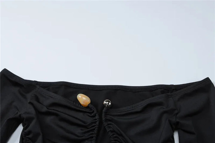 Fitted off-shoulder shirt with buckle decoration - Stace