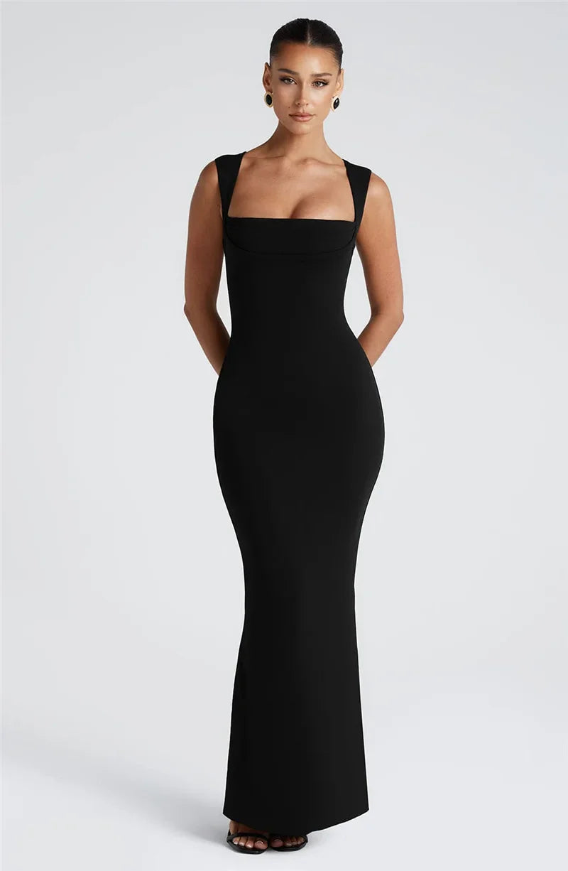 Fitted and Flattering Maxi Dress - Miller
