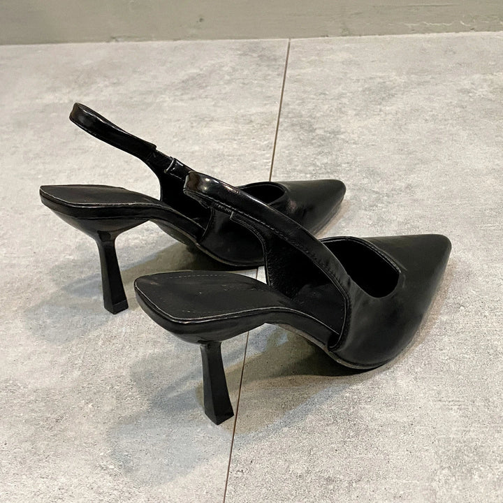 Pointed High Heels - Riri