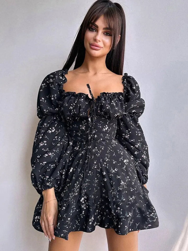 Floral ruffled mini dress with puff sleeves in a rustic style - Heidi