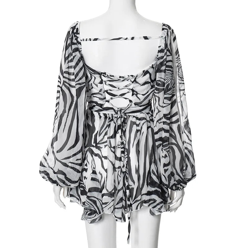 Mini Dress with Ruffle and Open Sleeves - Hallel