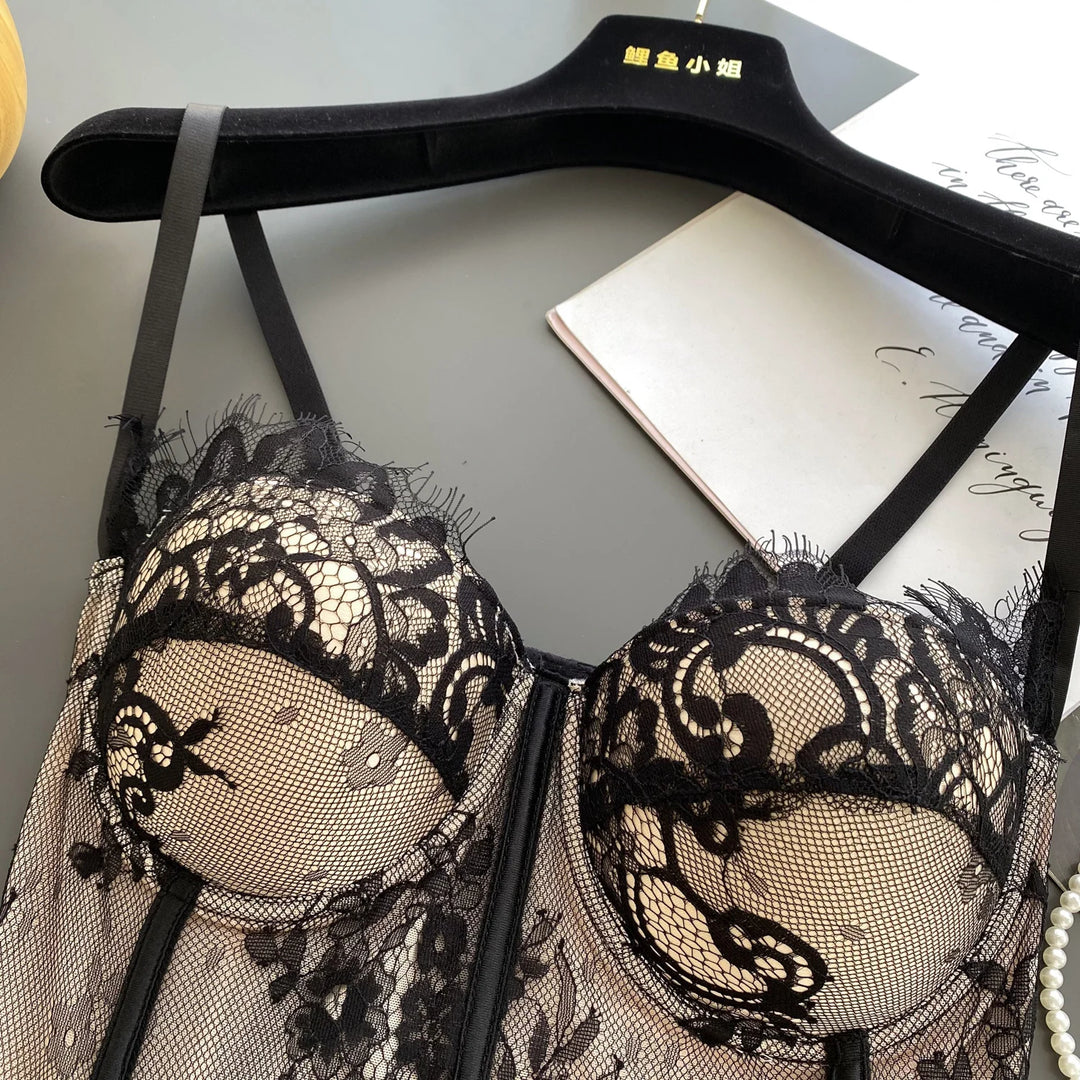 מחוך תחרה סגירת סיכות