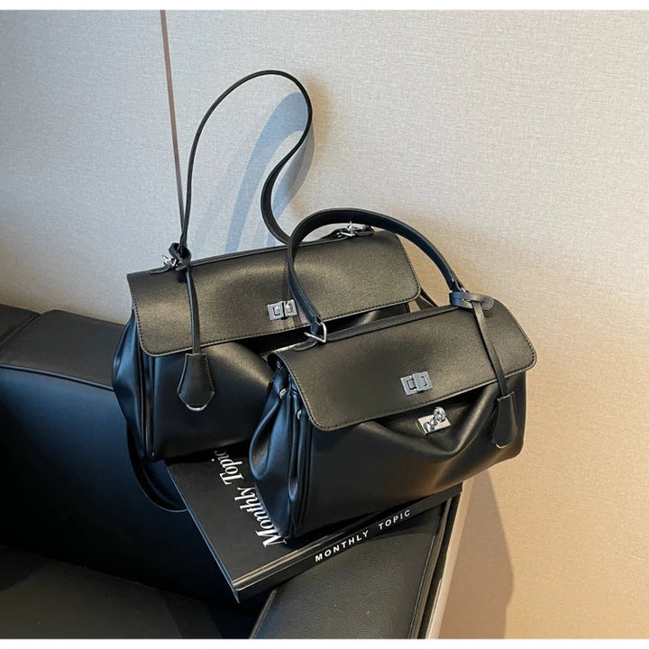 תיק עור סגירת אבזם