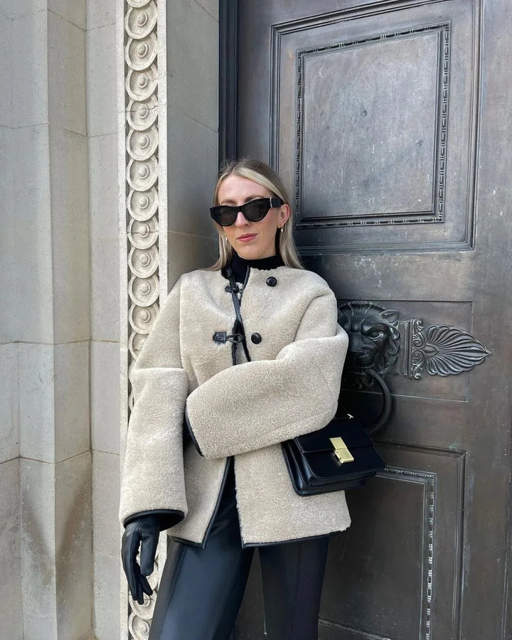 Wool Coat with Fur and Button Closure in Vintage Design - Yan