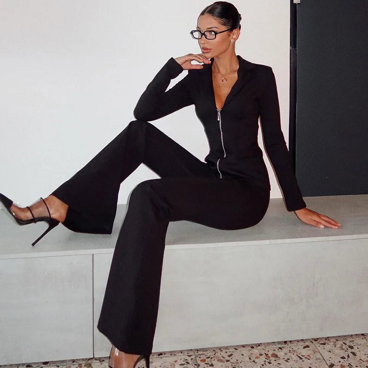 Elegant two-piece suit with zipper closure - Lorraine