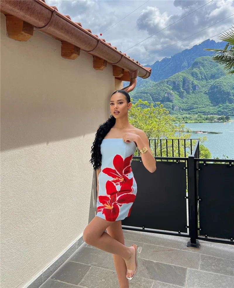 Strapless mini dress with floral print detail - Shay Lee