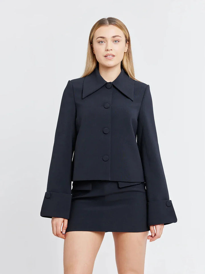 Two-piece tailored set: blazer and mini skirt - Moya