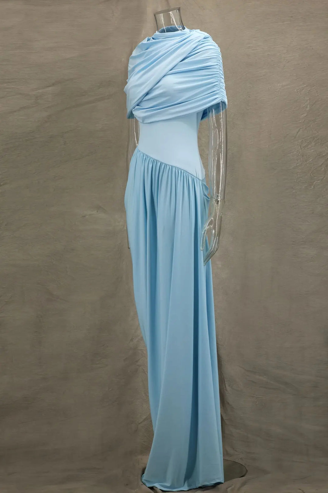 Luxurious Maxi Dress with Pleated Design - Amanda