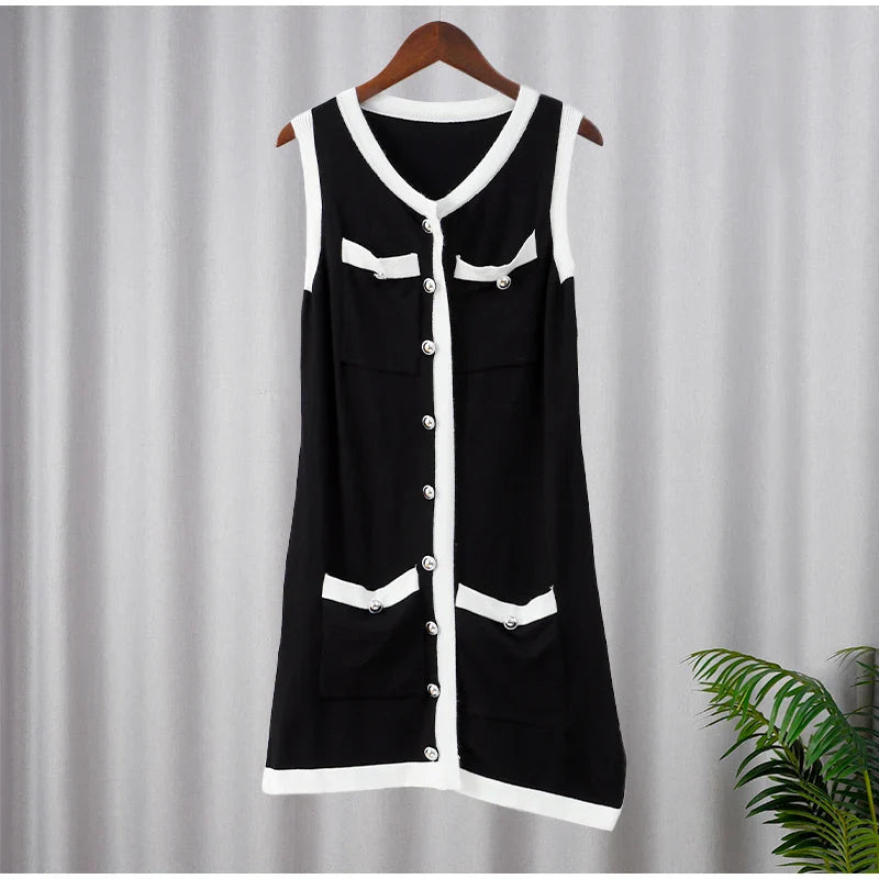 Knitted mini dress in a tailored style - Amor