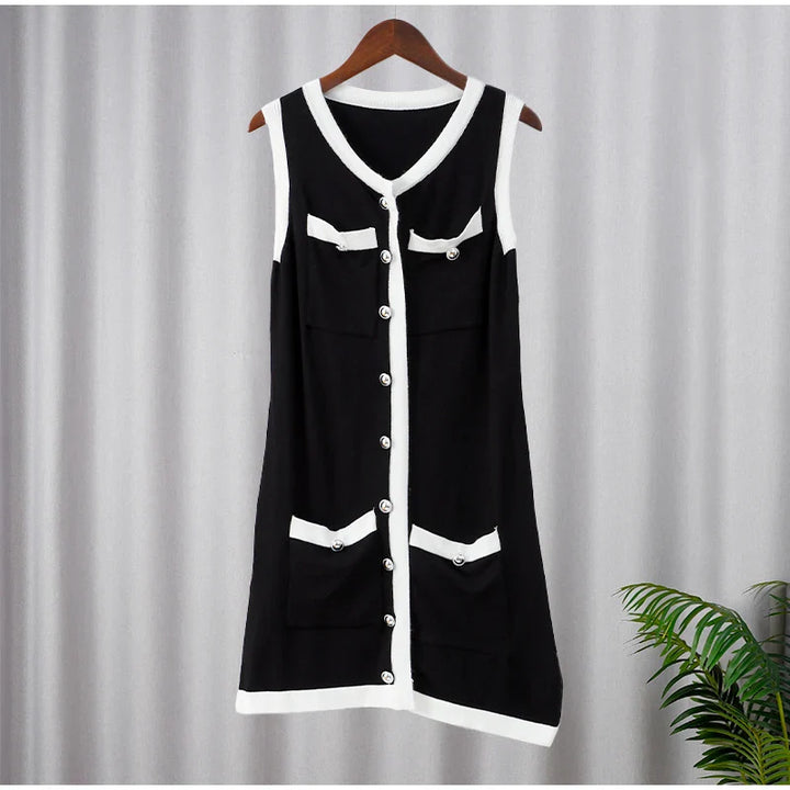 Knitted mini dress in a tailored style - Amor