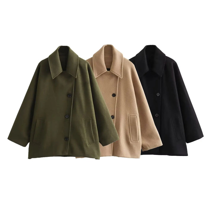 Oversized Wool Coat with Asymmetric Button Closure and Polo Collar - Hollandia