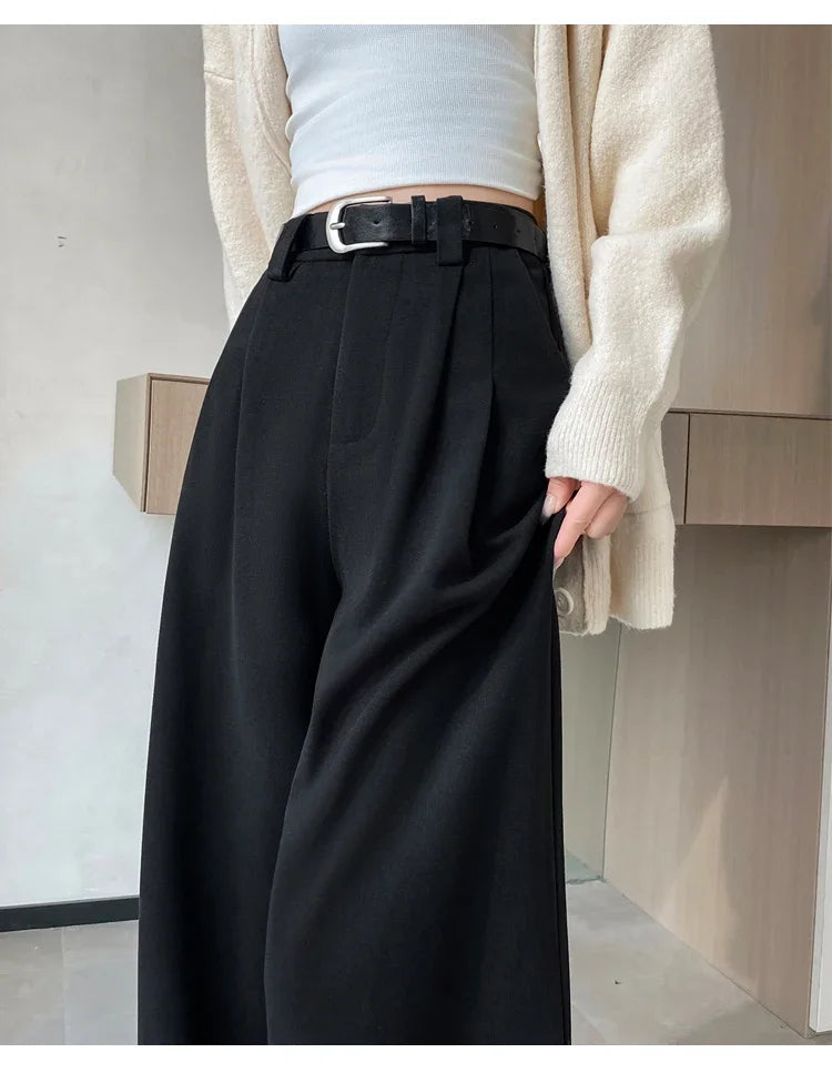 High-waisted tailored pants loose fit