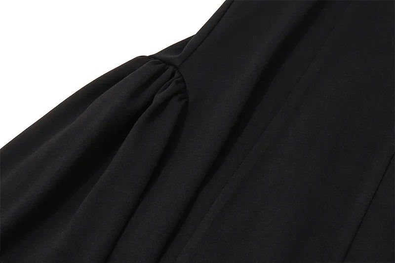 Mini Dress with Velvet Detail and Off-Shoulder - Estefania