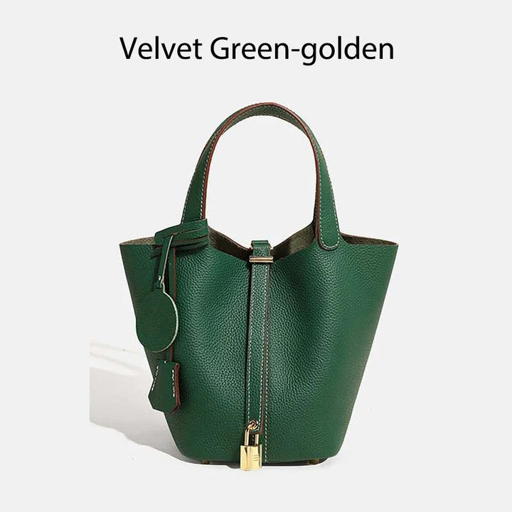 Leather bag with classic design