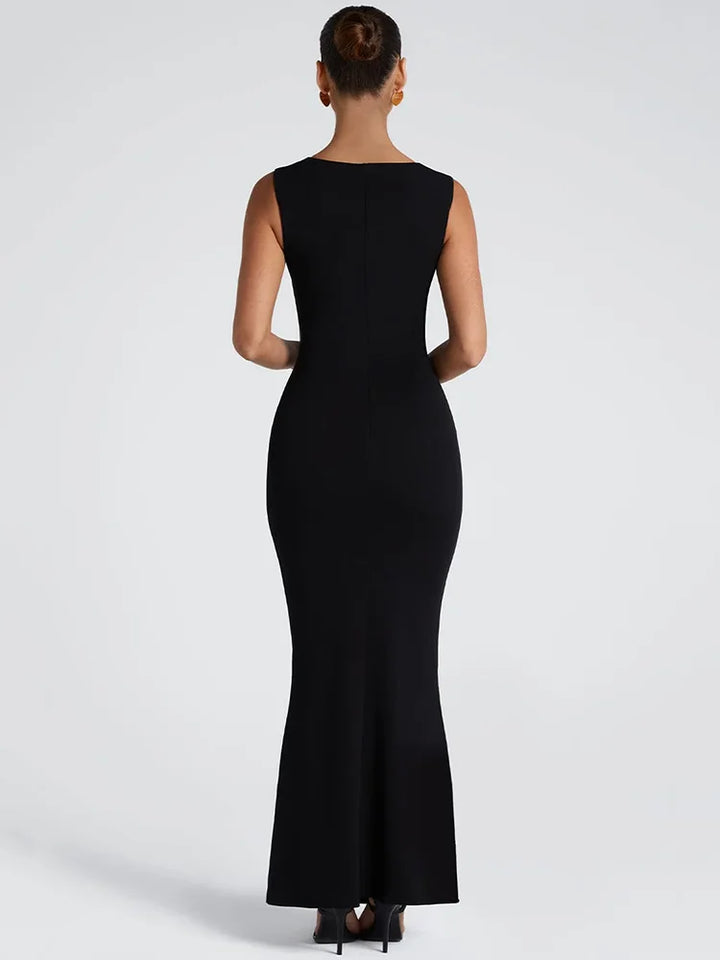 Fitted and Flattering Maxi Dress - Miller