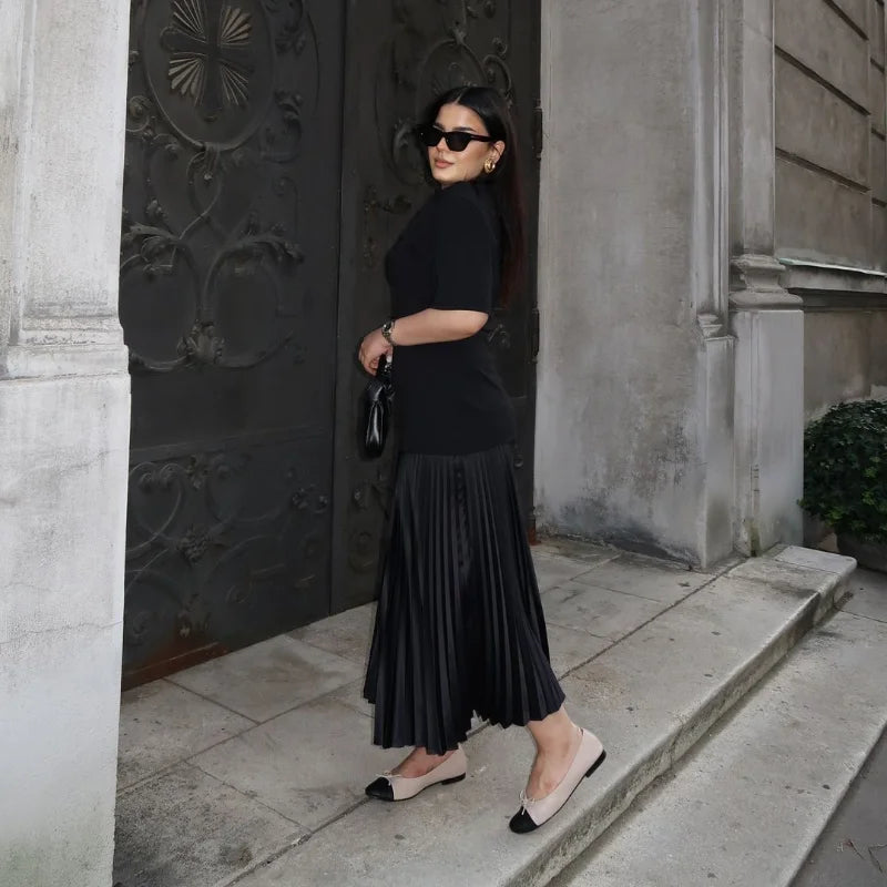 Maxi dress with pleated design - Nahora