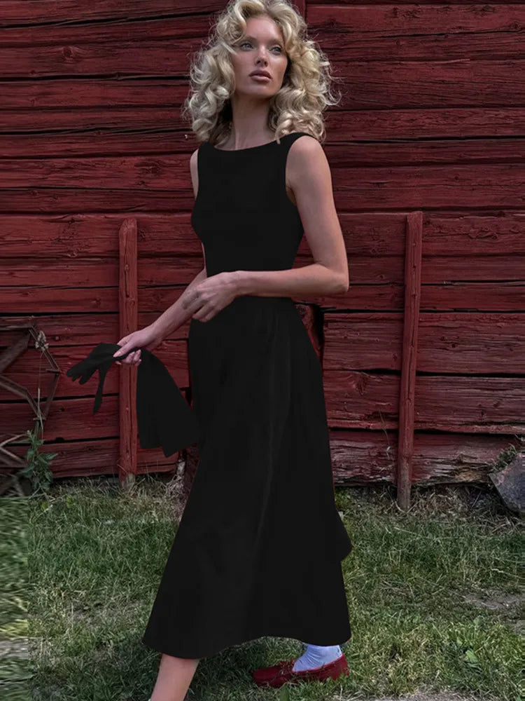 Midi open back dress in A-line cut - Heidi