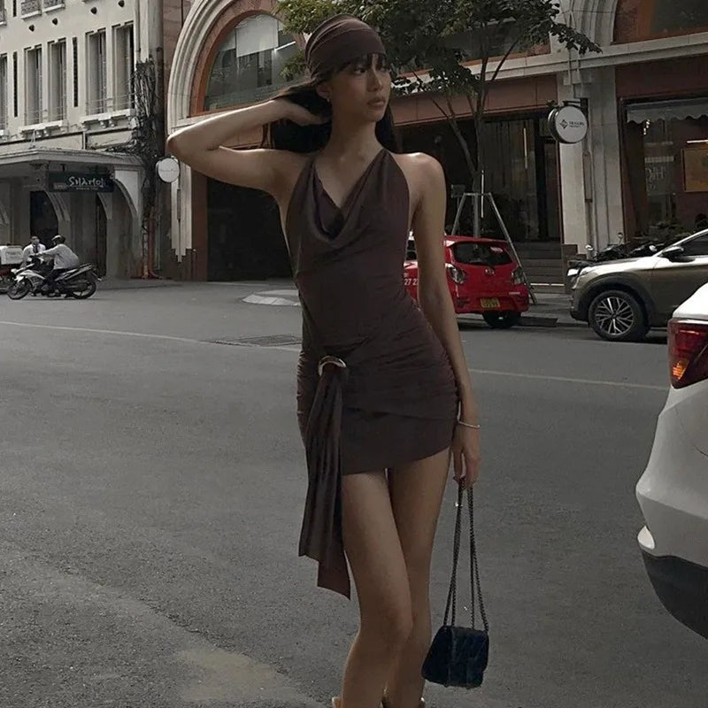 Vintage Design Mini Dress with Open Back - Kali
