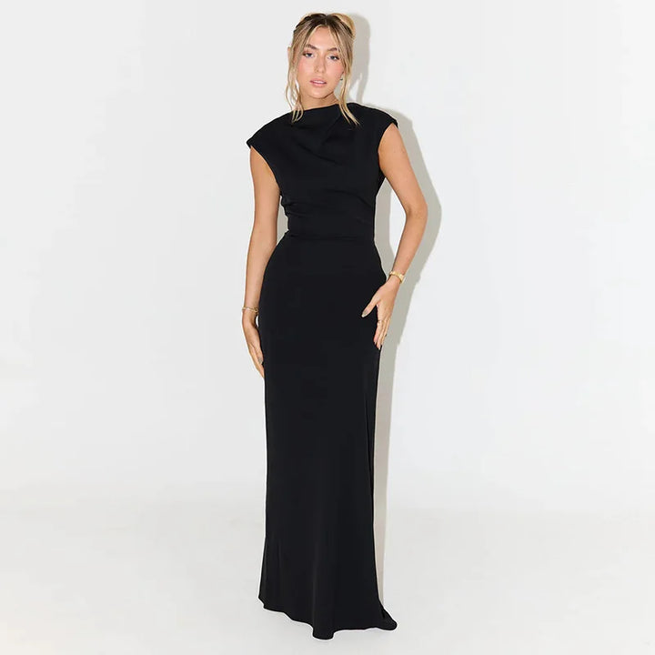Elegant evening maxi dress with open back and train decoration - Ataret