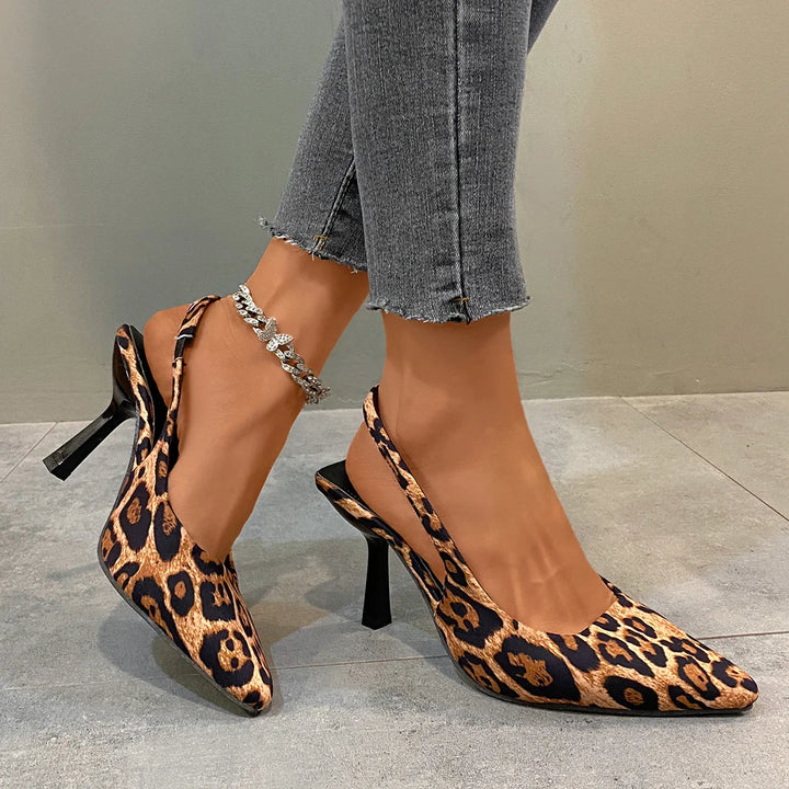 Pointed High Heels - Riri