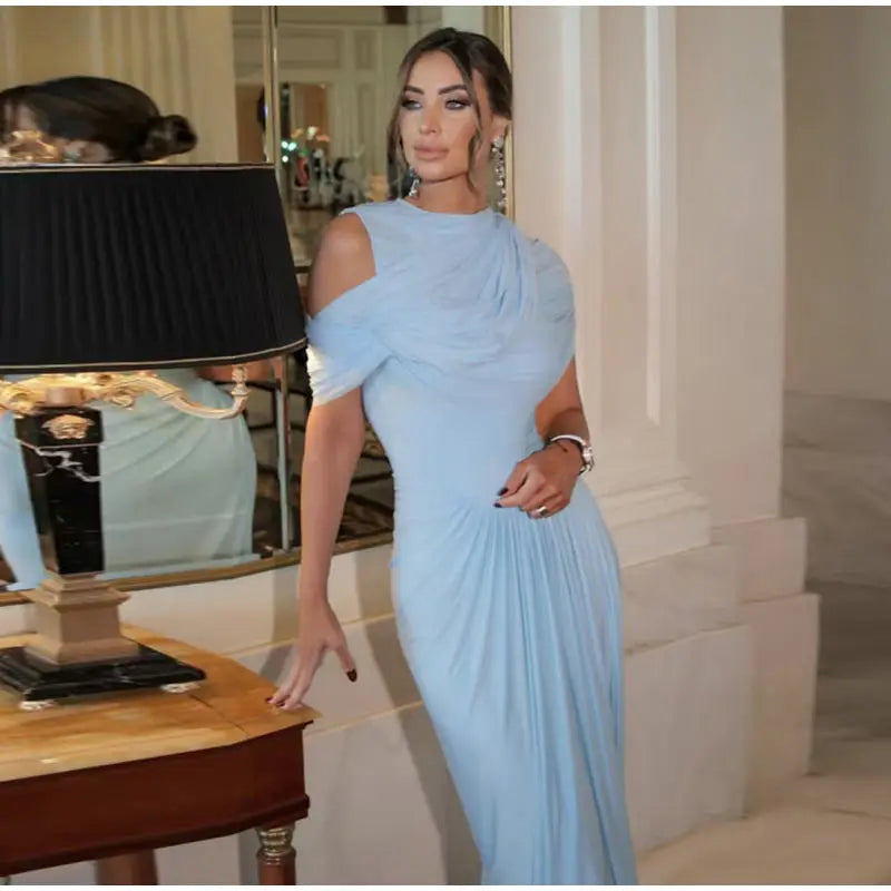 Luxurious Maxi Dress with Pleated Design - Amanda