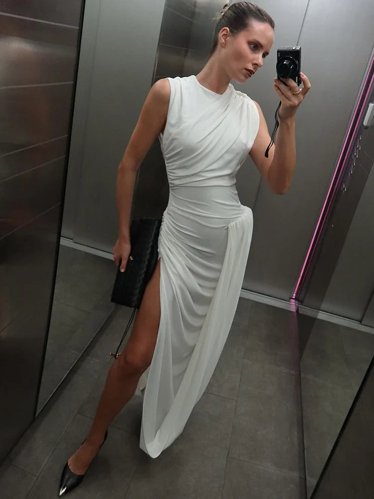 Maxi pleated dress with slit design - Aiza
