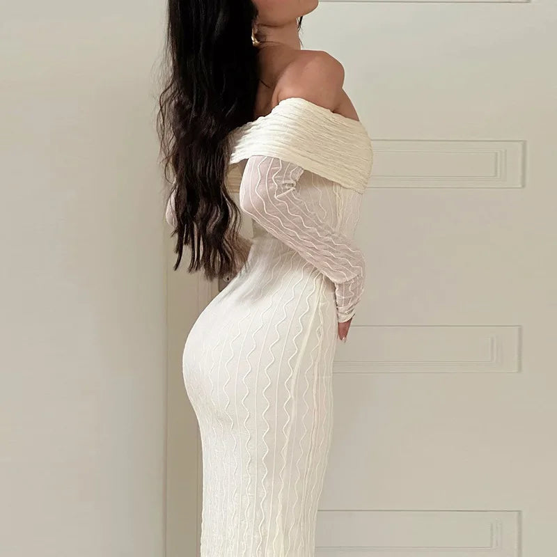 Off-shoulder maxi dress with printed fabric - Aida