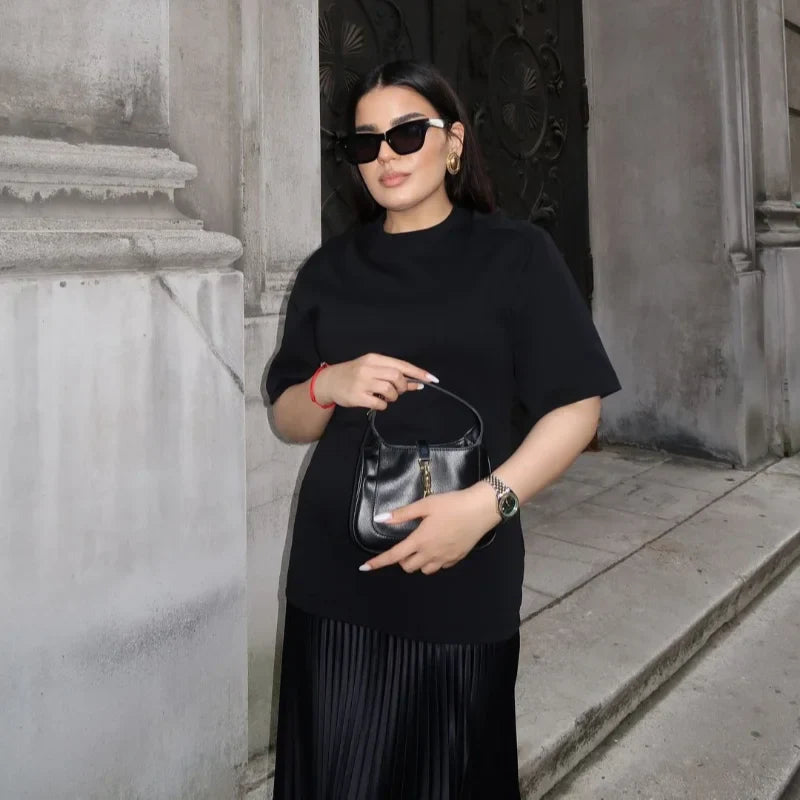 Maxi dress with pleated design - Nahora
