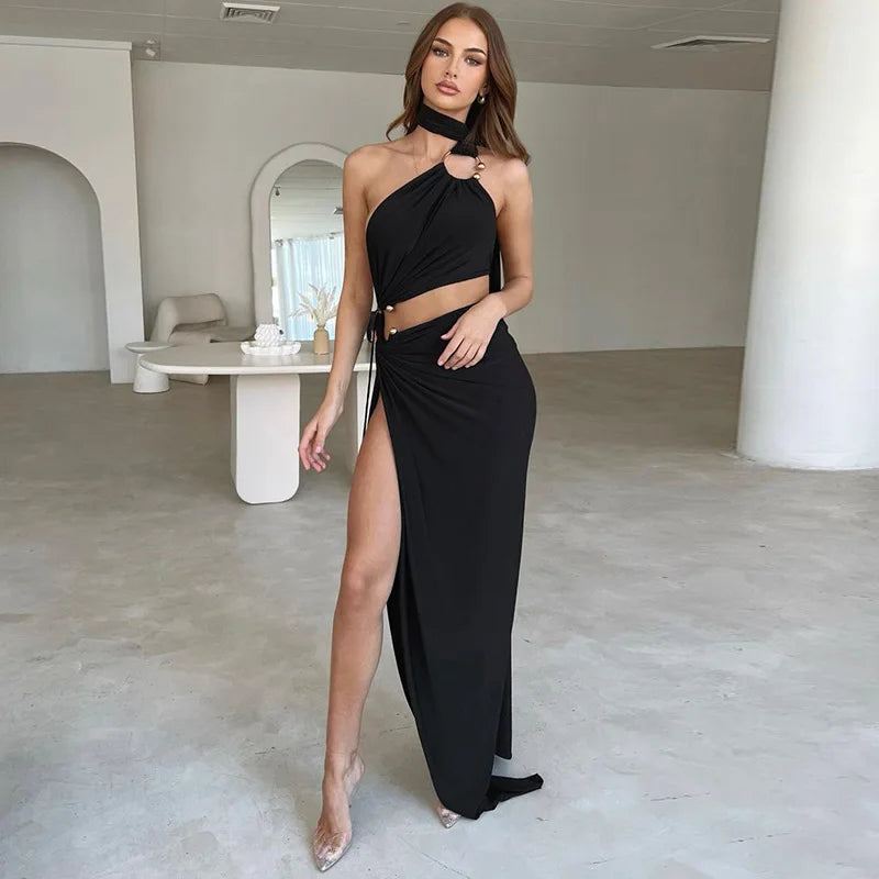 Cut Maxi Dress with Special Design and Covered Neckline - Golda