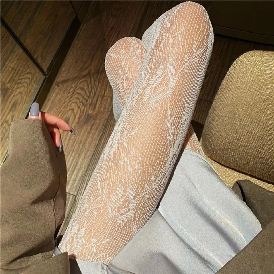 Tights in a variety of textures and shades: lace / hearts / bows / butterflies / mesh / sequins / stars