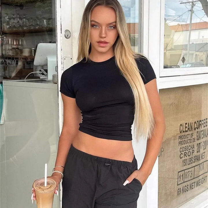 Basic Fitted T-Shirt - Lili
