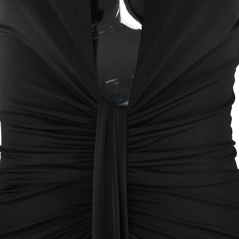 Shaping and flattering maxi dress with ruching design - Mi Ran