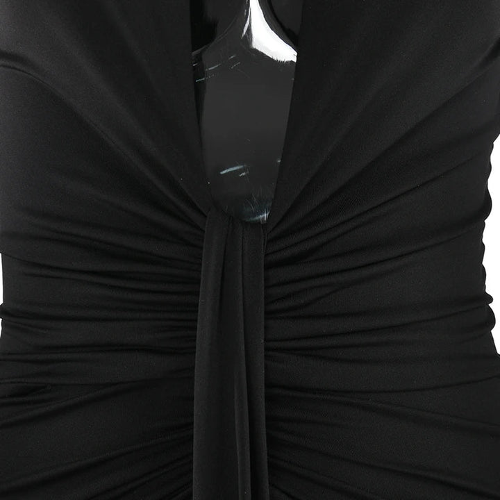 Shaping and flattering maxi dress with ruching design - Mi Ran