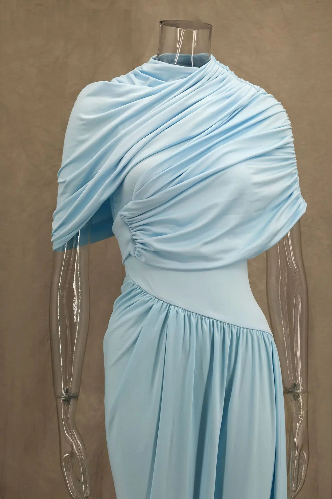 Luxurious Maxi Dress with Pleated Design - Amanda